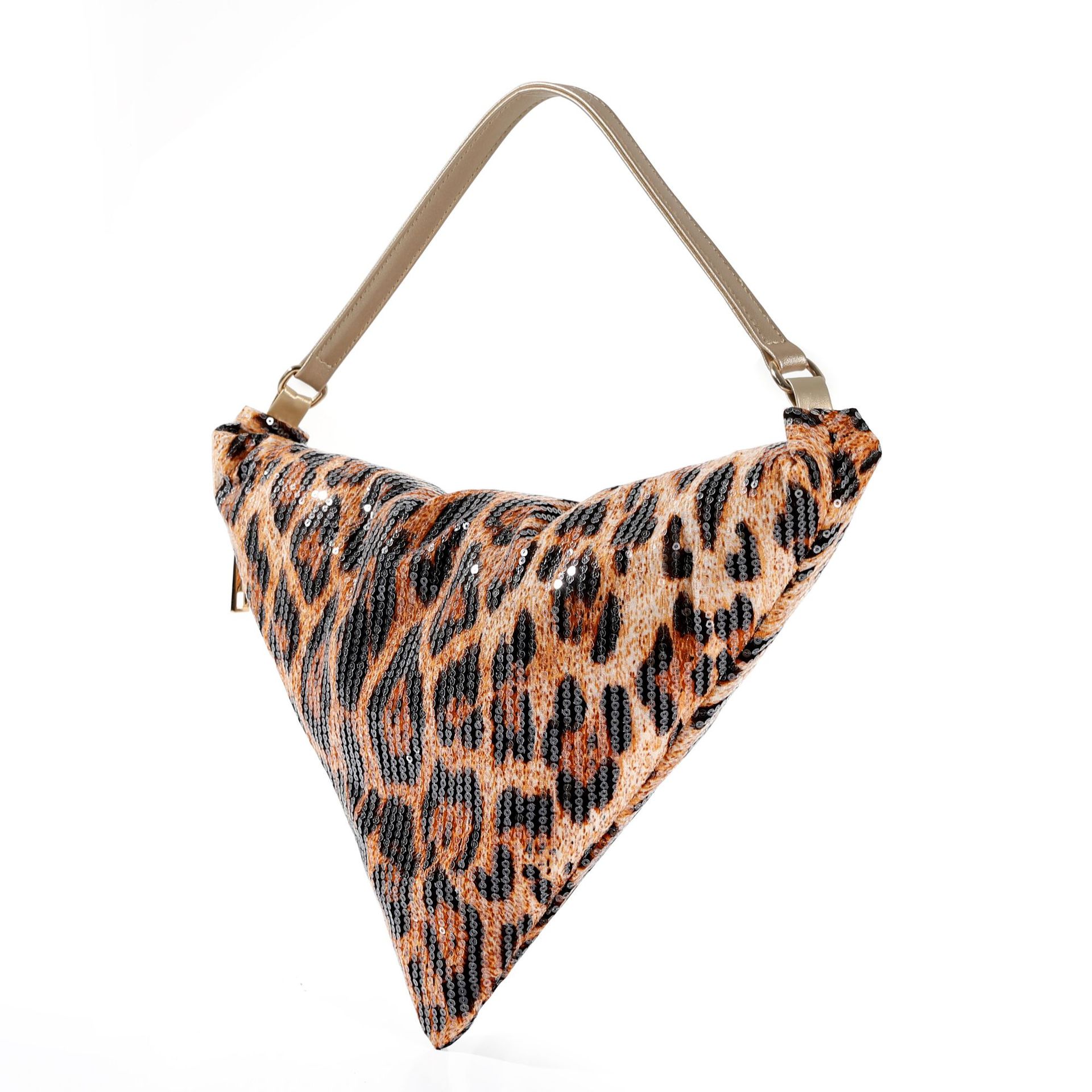 Leoprint halvemaanvormige scho - Women Bags In Trend recensie en prijs
