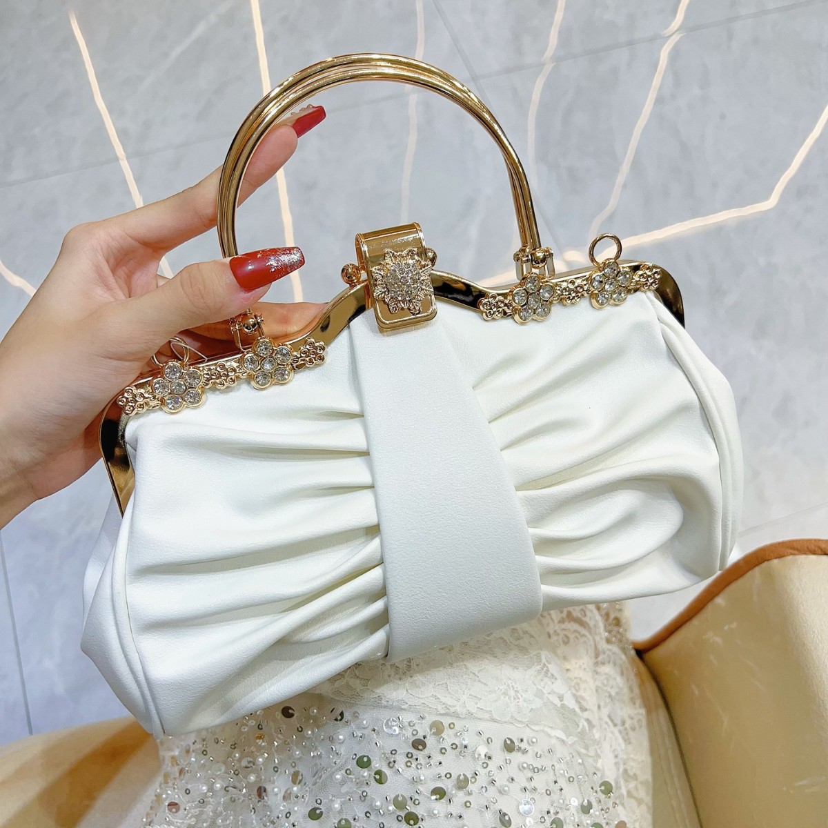 2025 Luxe High-end Party Cloud - Women Bags In Trend recensie en prijs