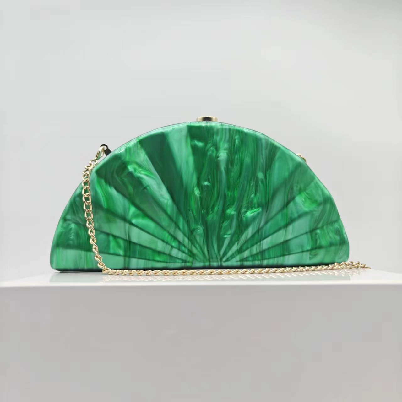 Vrouwen Merk Halve Maan Ronde  - Mini Purse Chain recensie en prijs